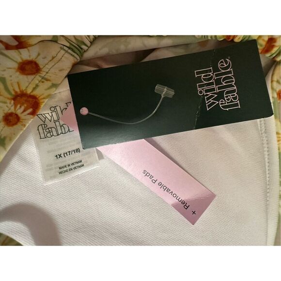 Wild Fable Yellow and Green Daisy Bikini Top Size 1X 17/18 New - Picture 4 of 4